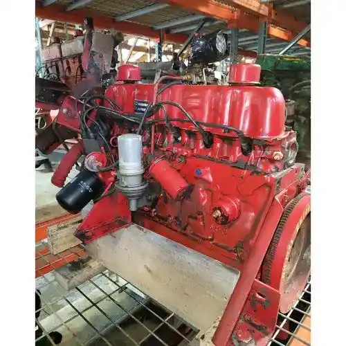 Used Running Gasoline Engine, Ford 200 Cubic Inches