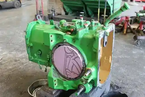 Used John Deere 7520 Rear End