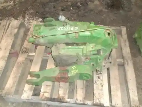 Used John Deere 8430 Hitch, 3PT