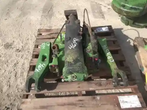 Used John Deere 4640 Hitch, 3PT