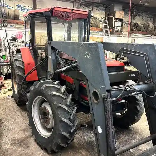 Used 1993 Allis Chalmers 6670 Tractor Parts