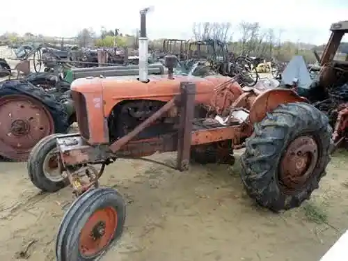 Used Allis Chalmers wd45 Tractor Parts