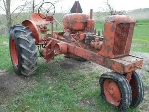 Used Allis Chalmers WC Tractor Parts