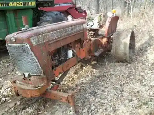 Used Allis Chalmers D19 Tractor Parts