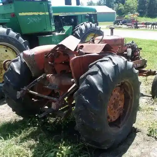 Used Allis Chalmers D15 Tractor Parts