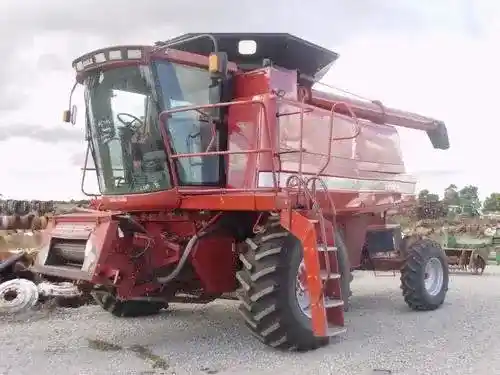 Used 1995 Case IH 2166 Combine Parts