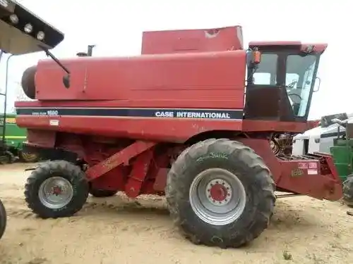 Used 1989 Case IH 1680 Combine Parts