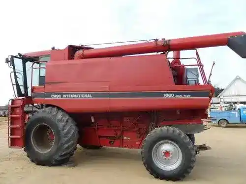 Used 1990 Case IH 1660 Combine Parts