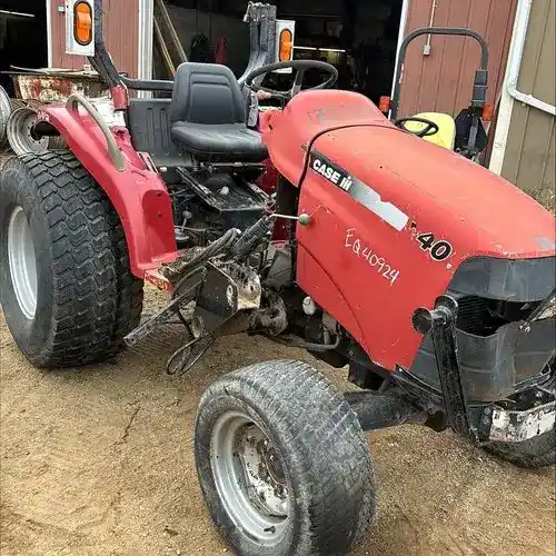 Used Case IH D40 Tractor Parts