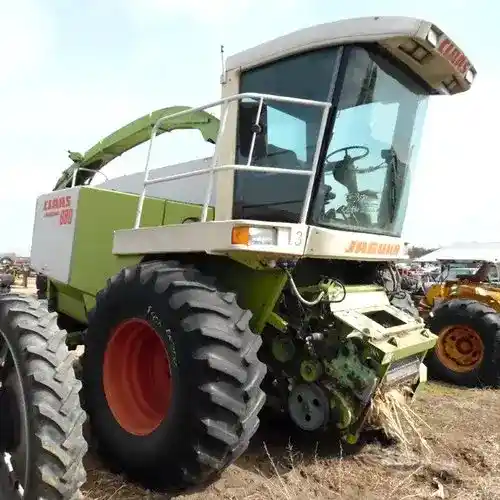 Used 2000 CLAAS 880 Harvester Parts