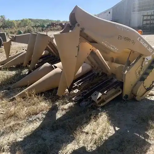 Used 2010 CLAAS 830 Header Parts