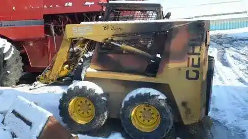 Used Gehl 5625 Skid Steer Loader Parts