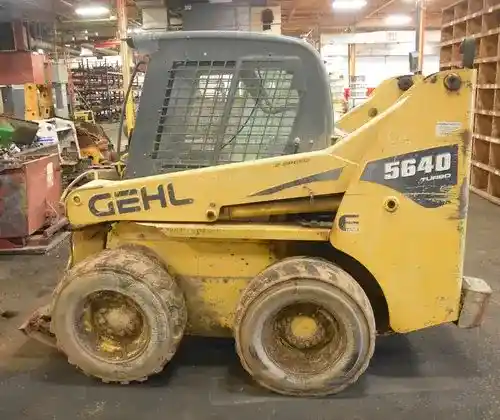Used Gehl 5640 Skid Steer Loader Parts