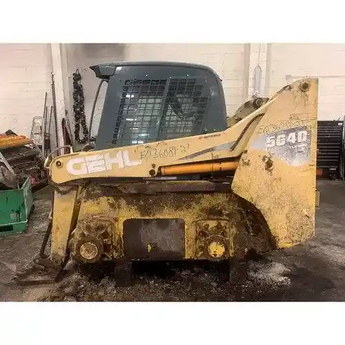 Used Gehl 5640 Skid Steer Loader Parts