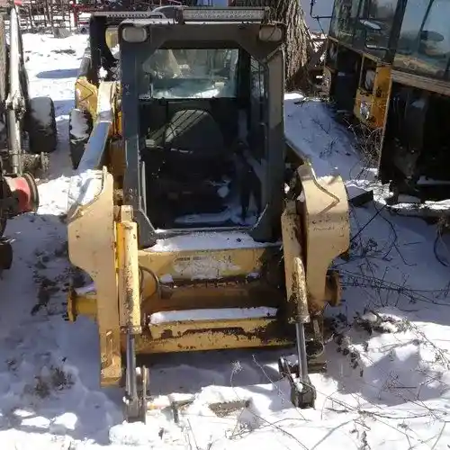 Used Gehl 7810 Skid Steer Loader Parts