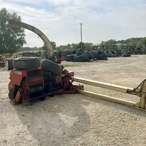 Used Gehl 1000 Harvester Parts