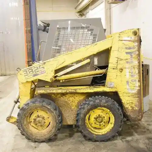 Used Gehl 3825 Skid Steer Loader Parts