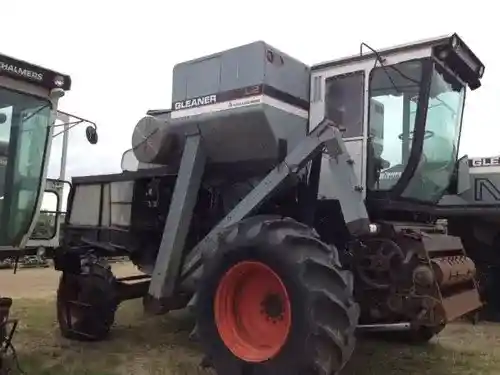 Used Gleaner L2 Combine Parts