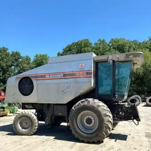 Used Gleaner R52 Combine Parts
