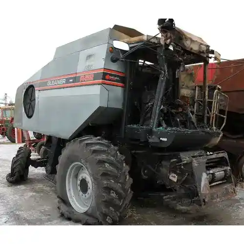 Used Gleaner R52 Combine Parts