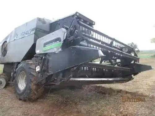 Used 1988 Gleaner R40 Combine Parts