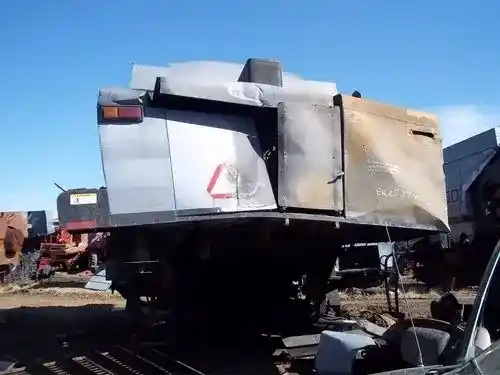 Used Gleaner R62 Combine Parts