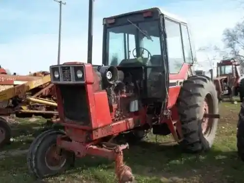 Used International 1086 Tractor Parts