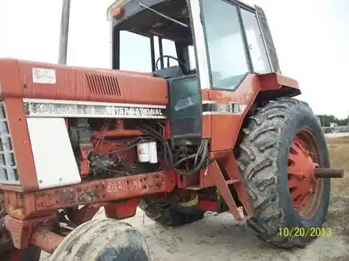 Used International 1586 Tractor Parts
