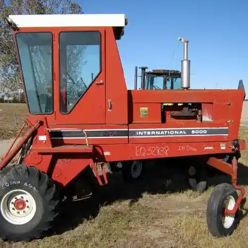 Used International 5000 Hay Cutting Parts