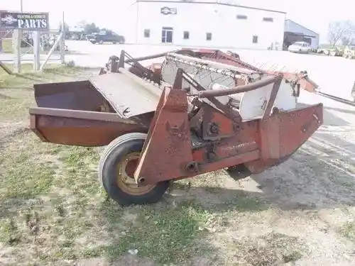 Used International 990 Hay Cutting Parts