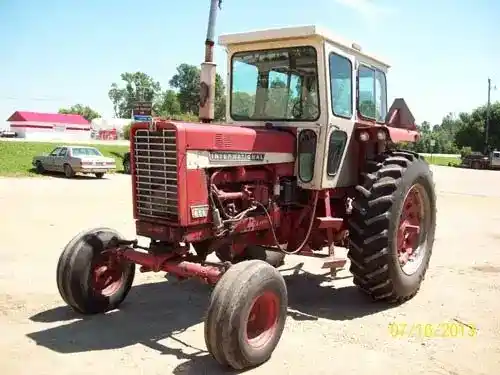 Used International 856 Tractor Parts