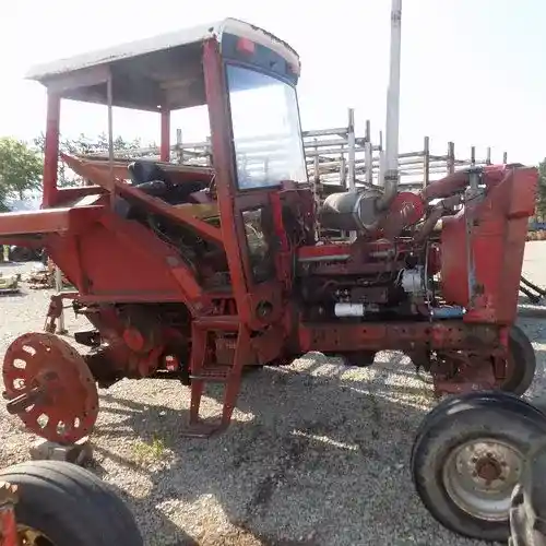 Used International 886 Tractor Parts