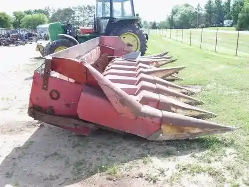 Used International 983 Header Parts