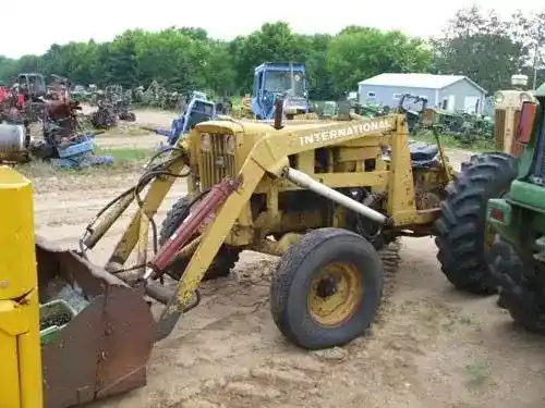 Used International 2504 Tractor Parts