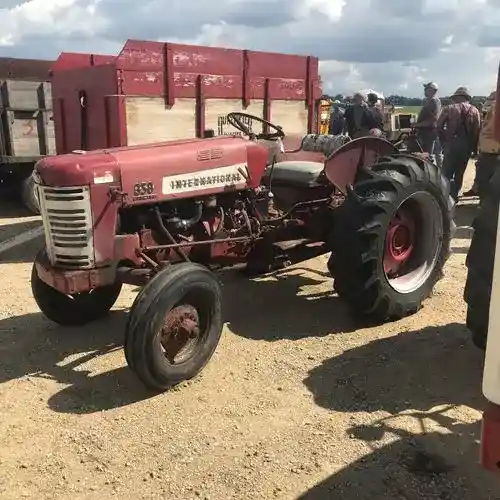 Used International 350U Tractor Parts