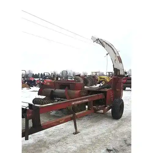 Used International 720 Harvester Parts