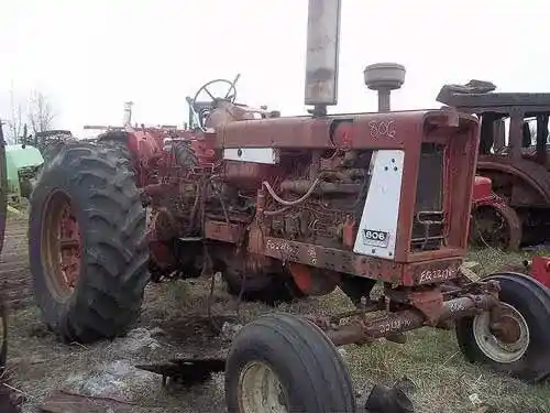 Used International 806 Tractor Parts