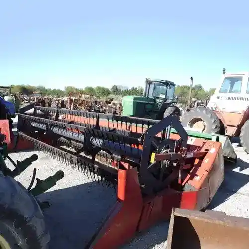 Used International 820 Header Parts