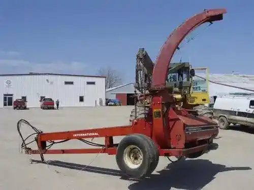 Used International 830 Harvester Parts