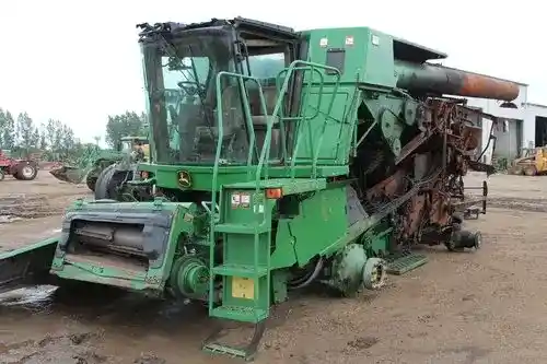 Used 2009 John Deere 9670 Combine Parts