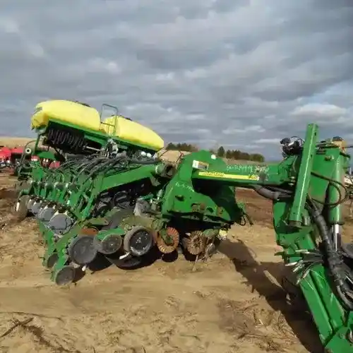 Used 2003 John Deere 1790 Planter Parts