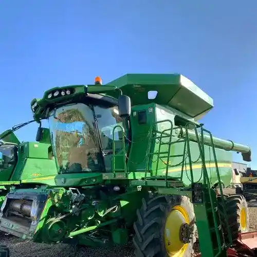 Used 2013 John Deere S680 Combine Parts