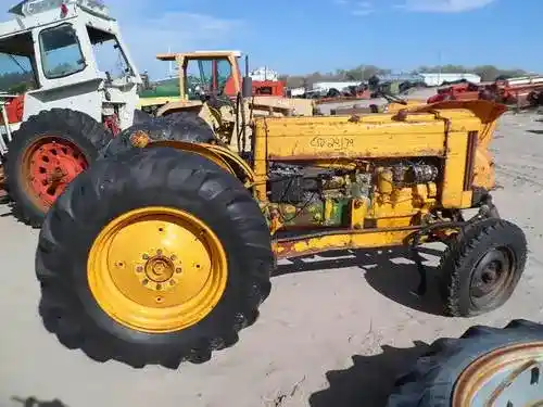 Used John Deere 420 Tractor Parts