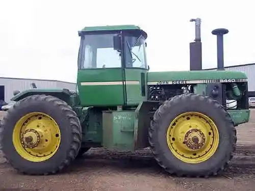 Used John Deere 8440 Tractor Parts