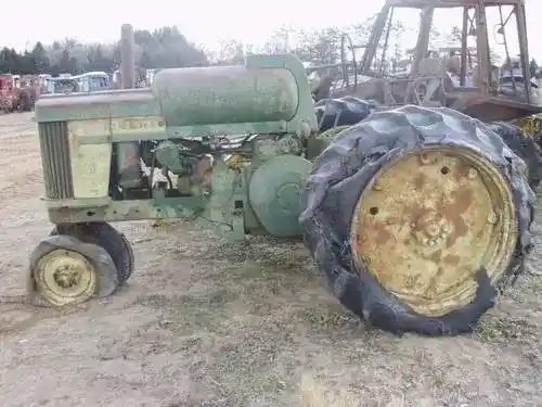 Used John Deere 620 Tractor Parts