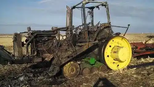 Used 2005 John Deere 8420T Tractor Parts