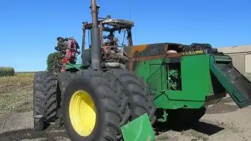 Used 1996 John Deere 8870 Tractor Parts