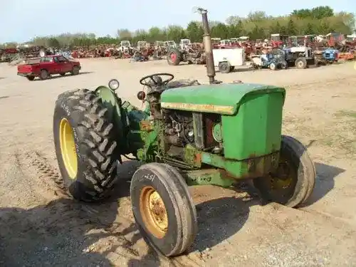 Used John Deere 1530 Tractor Parts