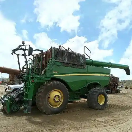 Used John Deere S690 Combine Parts