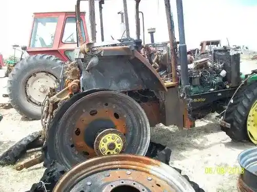 Used 2000 John Deere 7810 Tractor Parts